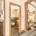 Apartment Sea Views In The Heart Of The Old Town Castro Urdiales