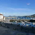 Sea Views In The Heart Of The Old Town *