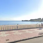 Sea Views In The Heart Of The Old Town *