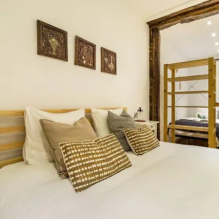 Sea Views In The Heart Of The Old Town Appartement *