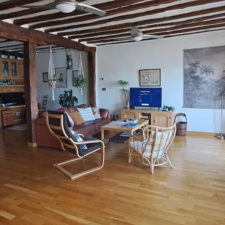 Appartement Sea Views In The Heart Of The Old Town *