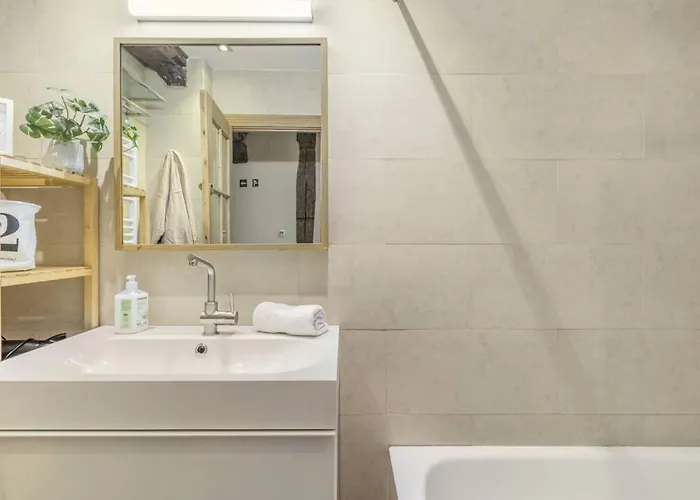 Apartment Sea Views In The Heart Of The Old Town *