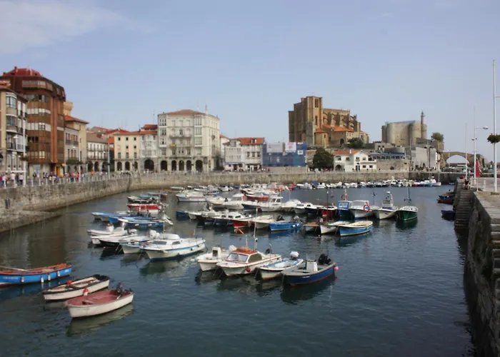 Sea Views In The Heart Of The Old Town *