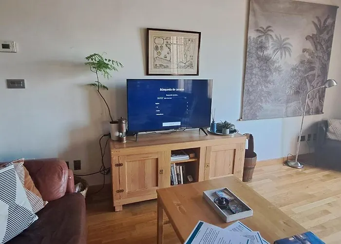 Sea Views In The Heart Of The Old Town *