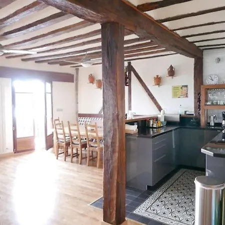 Sea Views In The Heart Of The Old Town 카스트로우르디알레스